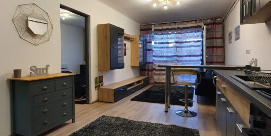 Apartament 2 camere semidecomandat in Baciu