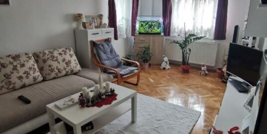 Apartament 4 camere decomandat pe Calea Florești