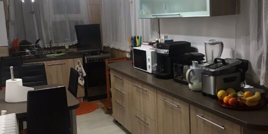 Apartament 3 camere decomandat in zona Expo Transilvania
