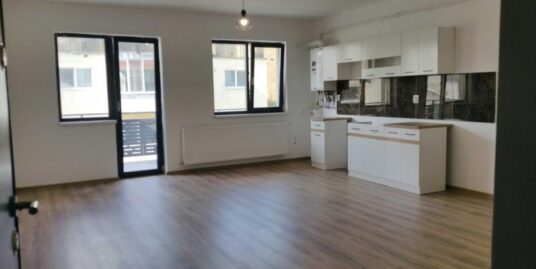 Apartament 2 camere semidecomandat in Floresti