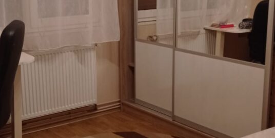 Apartment 3 camere semidecomandat in Manastur