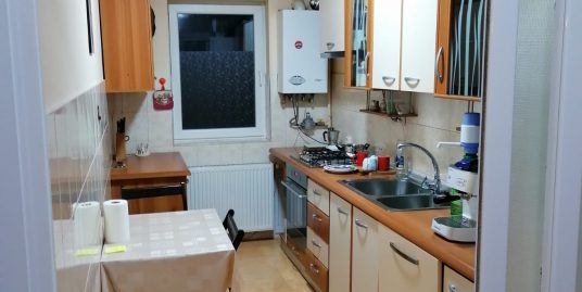 Apartament 2 camere pe str. Florilor in Floresti